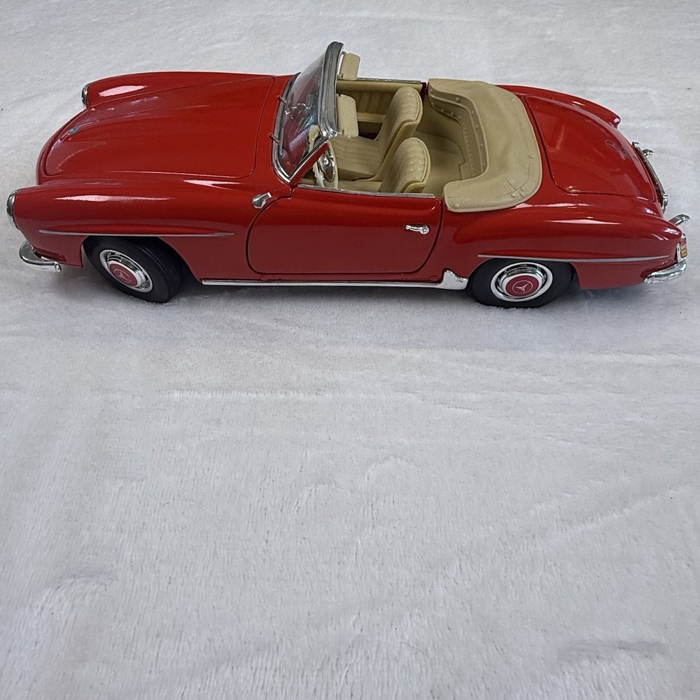 Maisto 1955 Mercedes Benz 190 SL 1:18 Red Diecast Convertible Special Edition